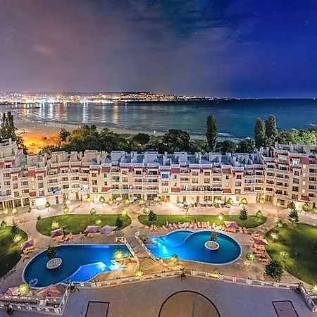 Relax In South Bay 5* Varna