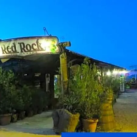 Relax In South Bay Otel Varna