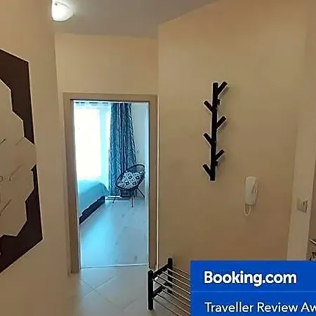 Relax In South Bay 5*